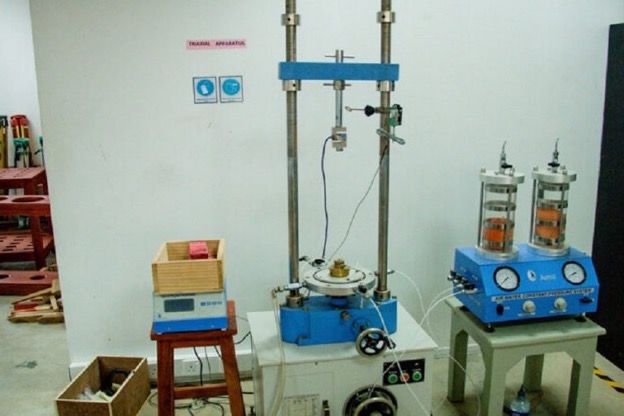 تجهیزات آزمایشگاهی بتن در شیراز